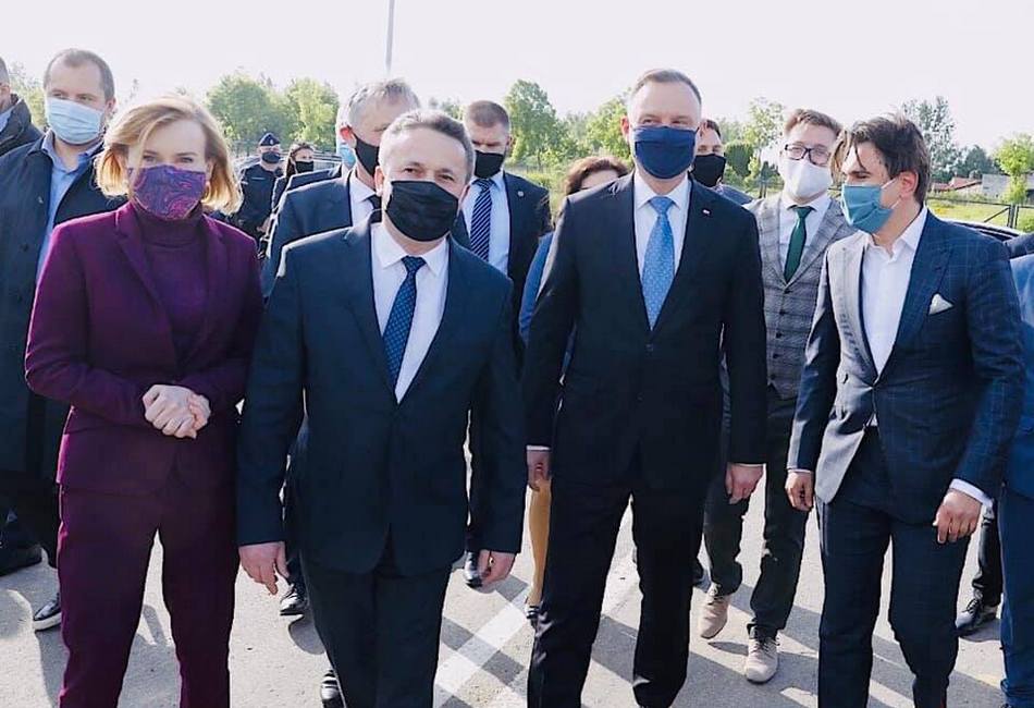  Prezydent Andrzej Duda odwiedził Grzybów i Staszów 