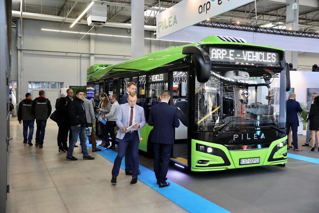 Autobusy przyszłości w Targach Kielce