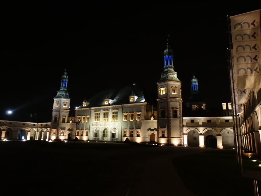 Pałac Biskupów Krakowskich Pomnikiem Historii