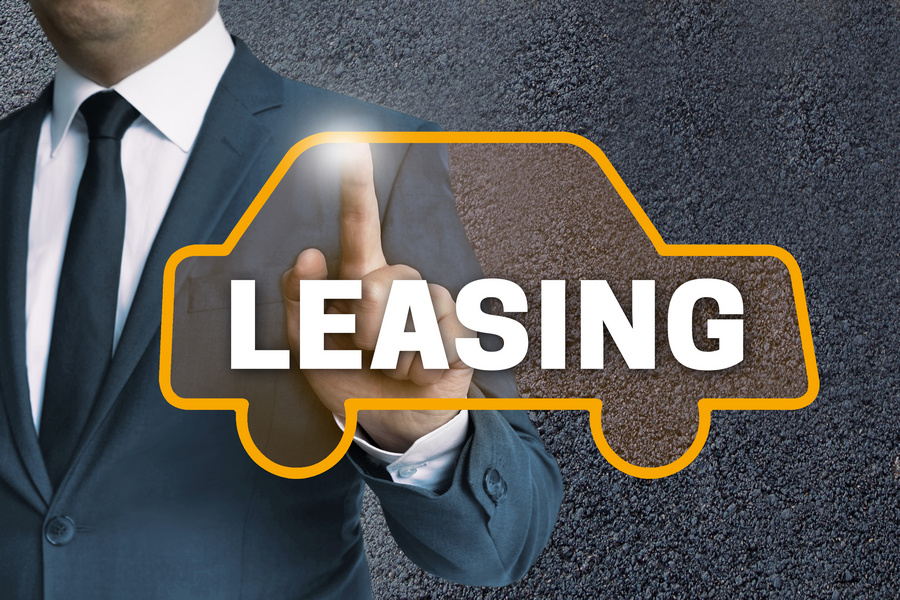 Leasing kontra wynajem długoterminowy – formalności i dysponowanie autem
