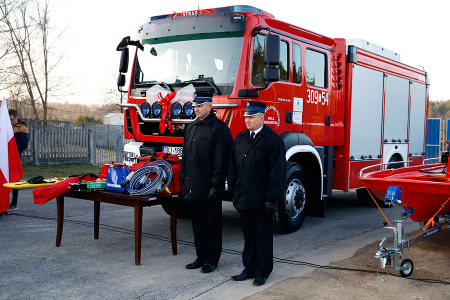 Strażacy z Woli Morawickiej mają nowy pojazd ratowniczy za 860 tysięcy złotych 