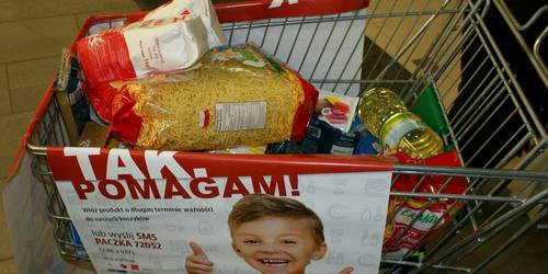 kielce wiadomosci Caritas prowadzi zbiórkę żywności dla potrzebujących  
