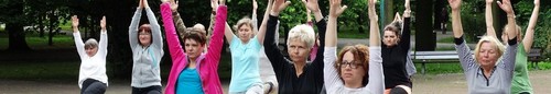 kielce wiadomości Miłośnicy jogi ćwiczyli w parku (zdjęcia,video)