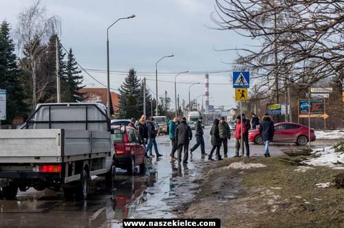 kielce wiadomości Blokowali ulicę Witosa. Mieszkańcy domagają się zmian projektu (ZDJĘCIA,WIDEO)
