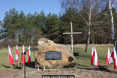kielce wiadomości Kielczanie pamiętali o ofiarach tragedii smoleńskiej 