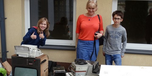 kielce wiadomości Dzieciaki z Konopnickiej zbierały elektrośmieci (ZDJĘCIA,WIDEO