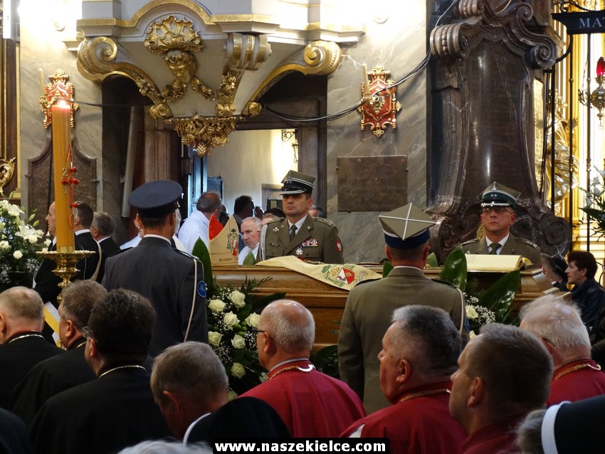 Uroczystości pogrzebowe biskupa Ryczana 18.09.2017